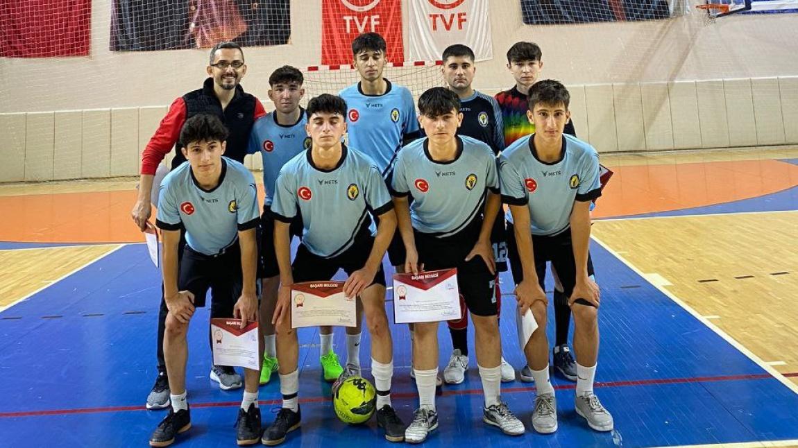 Erkek Futsal Takımımız İlçe Üçüncüsü